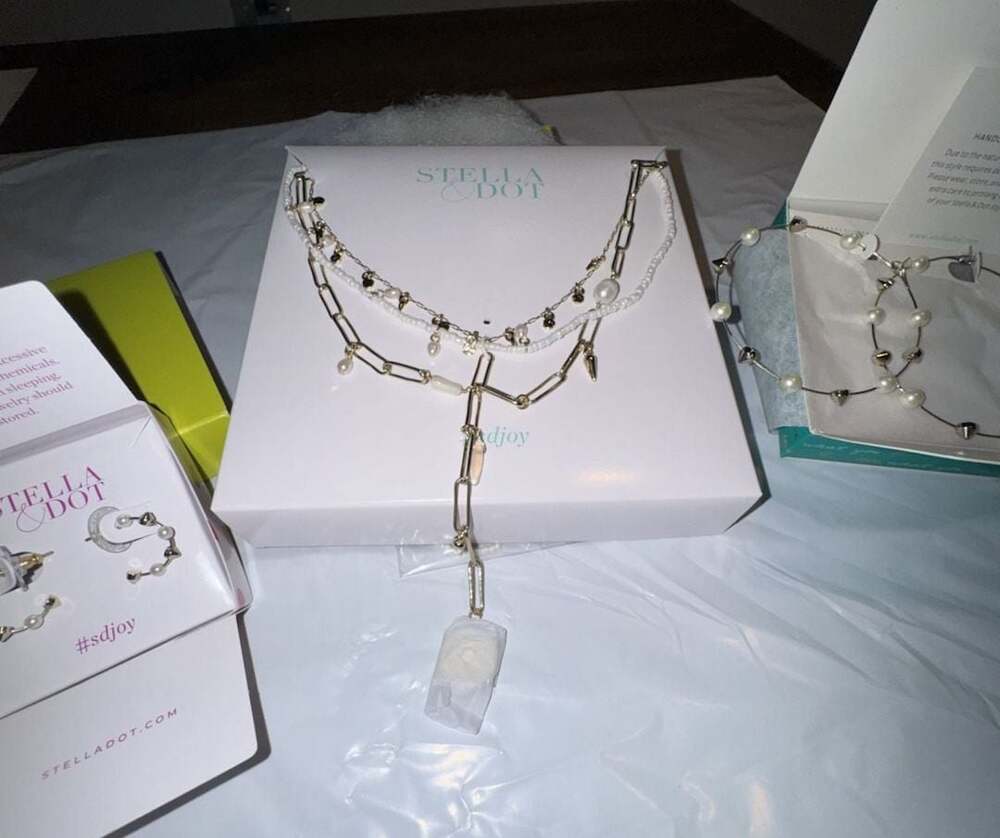 Stella & Dot Deep Water Pearl Lariat Necklace and Two Earring Sets